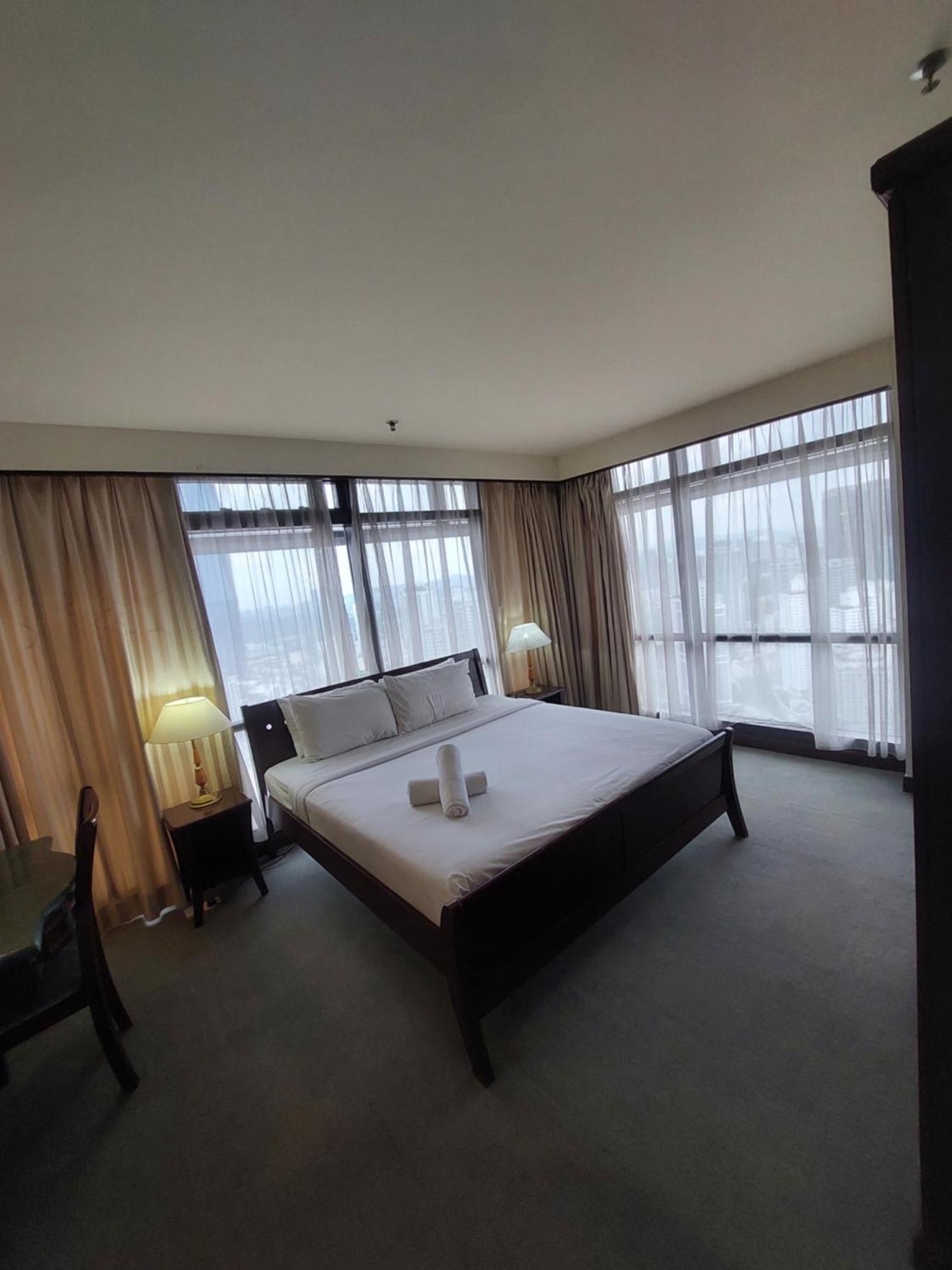 Sm Service Time Square Kl Apartment